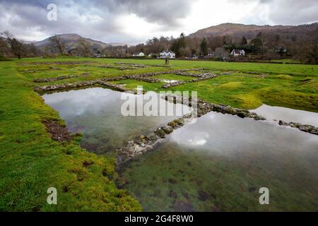 fort romain de Galava à Ambleside avec des eaux d'inondation d'un événement météorologique extrême, Lake District, Royaume-Uni. Banque D'Images