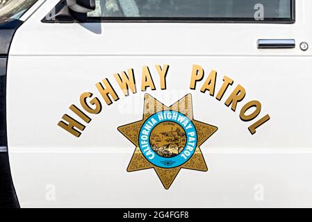 Logo de la patrouille routière de Californie, CHP, sur une voiture de police Blazer S-10 de Chevrolet, en Allemagne Banque D'Images
