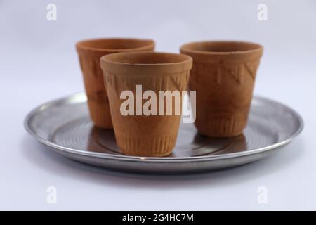 Tasse en céramique pour café ou thé.Cuisine de rue en Inde.Jaipur, Rajasthan. Banque D'Images