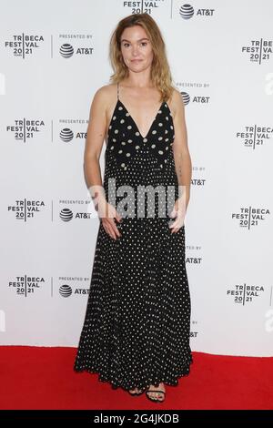 New York, NY, États-Unis. 21 juin 2021. Julia Stiles au Tribeca film Festival 2021 première du Comité Dieu à Brooklyn Commons Metrotech à New York le 20 juin 2021 crédit: RW Media Punch/Alamy Live News Banque D'Images