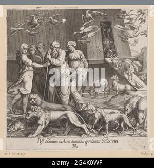 Noé quitte l'arche; peintures dans la Loggia de Rafael; la Sacra Genesi. Après le déluge, Noé et sa famille quittent l'arche avec les animaux. Légal sous numéro: 12. Référence au texte de la Bible dans Undermarge. Banque D'Images