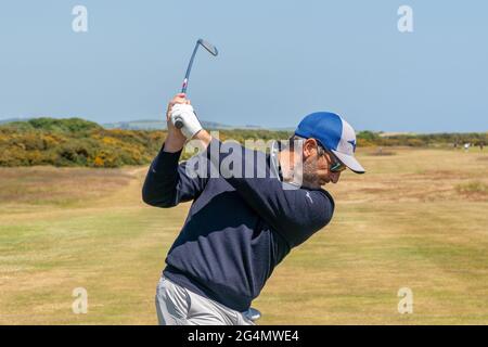 Montrose, Angus, Scotland, UK, 22 juin 2021: Cette semaine, le PGA Europro Tour - The Eagle Orchid Scottish Masters, qui se déroule au Montrose Golf Links. Jouer sur le 5ème plus ancien parcours de golf du monde. (Cours 1562) aujourd'hui, les pros ont pris part à l'événement Pro-Am, le tournoi principal commençant demain, avec le premier tee off à 0630, les Pros joueront pour une part du prix de 49,235 £. (Credit-Barry Nixon/Alamy Live News) Banque D'Images