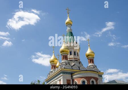 La splendide cathédrale orthodoxe russe Saint-Nicolas est située dans le troisième quartier de Vienne, au cœur du quartier diplomatique de la ville. Banque D'Images