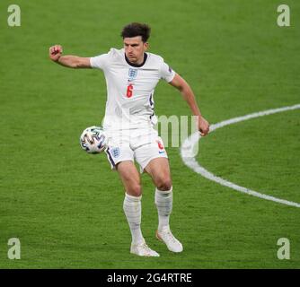 Londres, Royaume-Uni. 22 juin 2021 - Angleterre / Ecosse - UEFA Euro 2020 Groupe D Match - Wembley - Londres Harry Maguire d'Angleterre pendant le match de l'Euro 2020 contre la République tchèque. Crédit photo : © Mark pain / Alamy Live News Banque D'Images