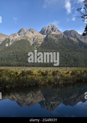 Lac Mirror près de queenstown, Nouvelle-Zélande Banque D'Images