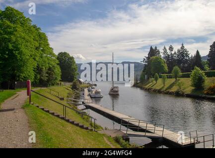 La ville de fort Augustus à l'extrémité sud du Loch Ness dans les Highlands écossais, Royaume-Uni Banque D'Images