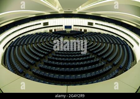 FRANCE, BAS-RHIN (67), STRASBOURG, CHAMBRE DE L'EUROPEAN PARLIAMENTAUTORISATION ARCHITECTE : ARCHITECTURE STUDIO Banque D'Images