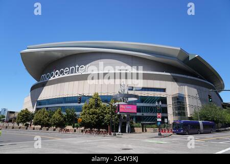 Une vue générale du Moda Centre, le mercredi 23 juin 2021, à Portland, L'arène accueille les Portland Trail Blazers. Banque D'Images