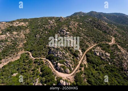 FRANCE, CORSE DU SUD (2A) EXTRÊME SUD, VUE AÉRIENNE DU ROCHER DU LION DE ROCCAPINA Banque D'Images