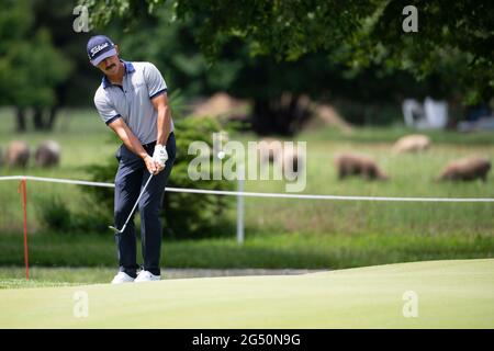 Moosinning, Allemagne. 24 juin 2021. Golf: Circuit européen - International Open, singles, Men, 1er tour. Wade Ormsby d'Australie en action. Credit: Sven Hoppe/dpa/Alay Live News Banque D'Images