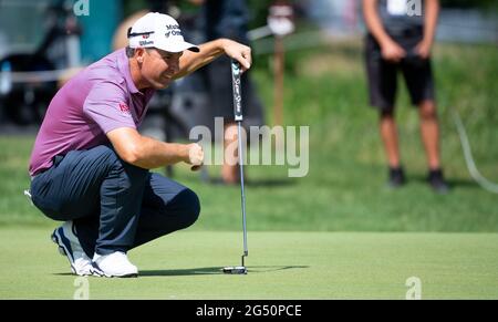Moosinning, Allemagne. 24 juin 2021. Golf: Circuit européen - International Open, singles, Men, 1er tour. Padraig Harrington d'Irlande en action. Credit: Sven Hoppe/dpa/Alay Live News Banque D'Images
