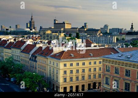 Vue aérienne des maisons de ville, Varsovie, Masovian Voivodeship, Pologne Banque D'Images