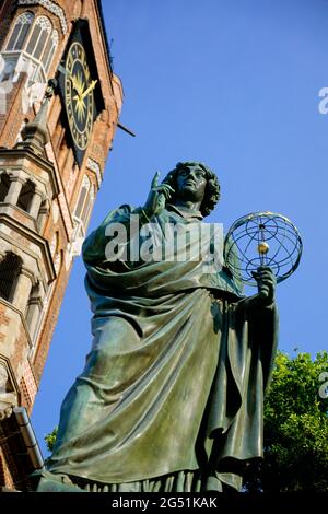 Nicolaus Copernicus Monument, Torun, Voïvodeship de Kuyavian-Poméranie, Pologne Banque D'Images