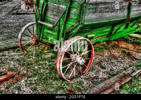 Ancienne calèche en bois abandonnée, Rockville, Indiana, États-Unis Banque D'Images