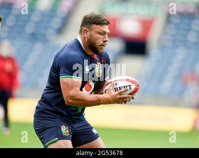 Édimbourg, Royaume-Uni. 25 juin 2021. 25 juillet 2021 : les Lions britanniques et irlandais Rory Sutherland pendant la course de l'équipe de rugby des Lions britanniques et irlandais à BT Murrayfield, Édimbourg, Royaume-Uni. Crédit : Ian Rutherford/Alay Live News Banque D'Images