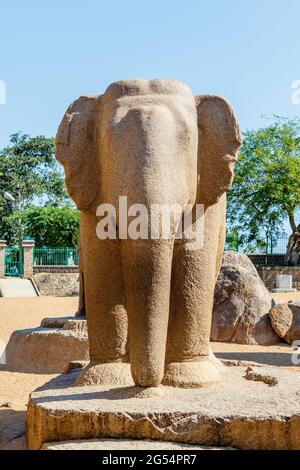 Pancha Rathas (cinq Rathas) de Mamallapuram, un site classé au patrimoine mondial de l'UNESCO à Tamil Nadu, en Inde du Sud Banque D'Images