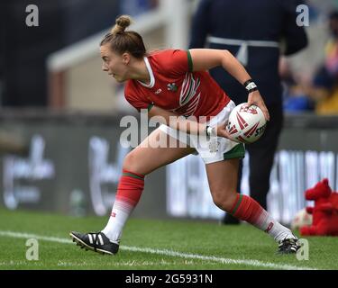 Warrington, Royaume-Uni. 25 juin 2021. Jess McAuley (2) du pays de Galles pendant le match à Warrington, Royaume-Uni, le 6/25/2021. (Photo de Richard long/ RL Photography/News Images/Sipa USA) crédit: SIPA USA/Alay Live News Banque D'Images