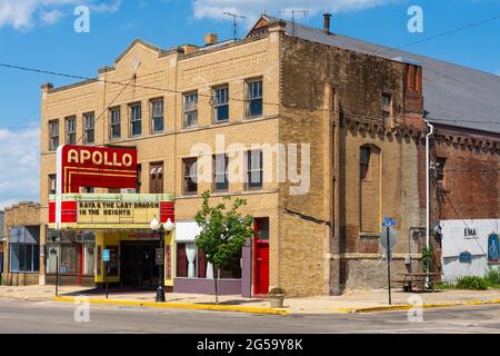 Princeton, Illinois - États-Unis - 15 juin 2021 : l'Apollo Theatre, initialement ouvert comme opéra dans les années 1880 et cinéma au début de 1900 Banque D'Images