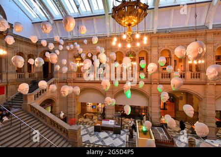 Têtes à Kelvingrove Banque D'Images