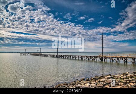 Baie de Baffin, côte du golfe, vue depuis le hameau de Riviera Beach, près de Kingsville, Texas, États-Unis Banque D'Images