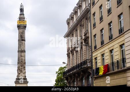 Bruxelles, Belgique, le 21 juin 2021. La colonne du Congrès est une colonne commémorative conçue par l'architecte Joseph Poelaert. Il a été construit en commémoration o Banque D'Images
