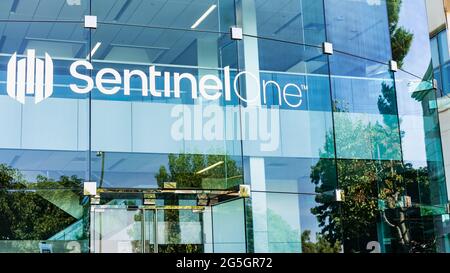 26 sept 2020 Mountain View / CA / USA - le siège social de SentinelOne dans la Silicon Valley; SentinelOne Inc est une start-up américaine de cybersécurité Banque D'Images