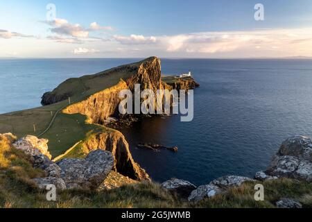 phare de neist point isle of sky au coucher du soleil Banque D'Images