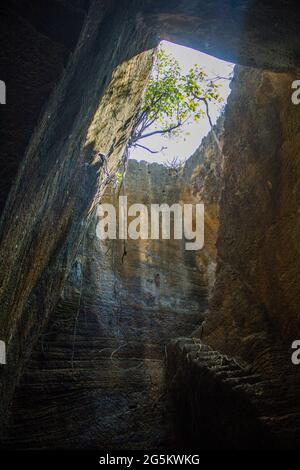 Grottes de Naida, DIU dans la journée Banque D'Images