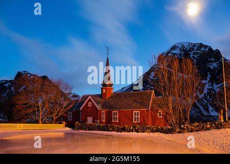 Église Flakstad, Flakstadoya, îles Lofoten, Norvège, Skandinavia Banque D'Images