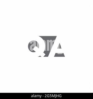 Monogramme QA logo avec modèle de conception de style espace négatif isolé sur fond blanc Illustration de Vecteur