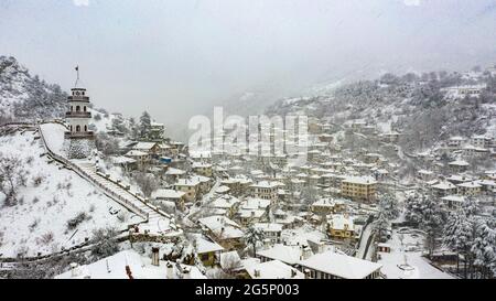 Goynuk est l'une des villes les plus importantes de Bolu, qui appartient à la région de la mer Noire. En se composant de maisons traditionnelles turques il est devenu un Banque D'Images