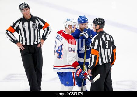 Tampa Bay Lightning center Steven Stamkos (91) during the NHL game between  the Tampa Bay Lightning and the Carolina Hurricanes at the PNC Arena Stock  Photo - Alamy