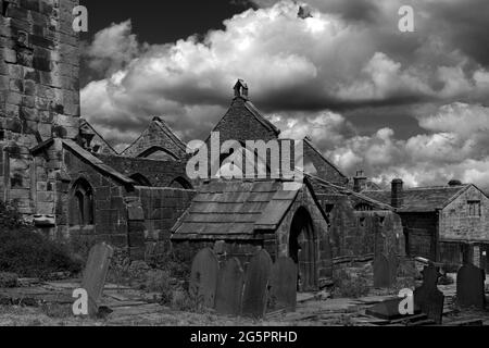 L'église St Thomas a Becket à Heptonstall, dans le Yorkshire, a été construite entre 1256 et 1260 mais après les dommages causés par la tempête en 1847, elle a été remplacée par une nouvelle église. Banque D'Images