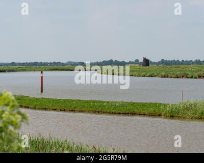 Canaux et marais de drainage de Norfolk Banque D'Images