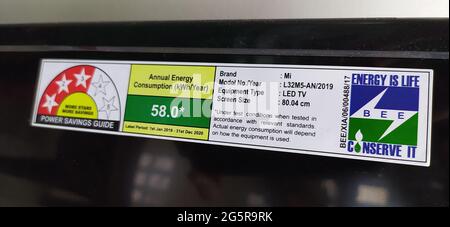 Les cotes d'énergie sont généralement apposées sur les appareils électriques pour indiquer l'efficacité et les économies d'énergie. Banque D'Images