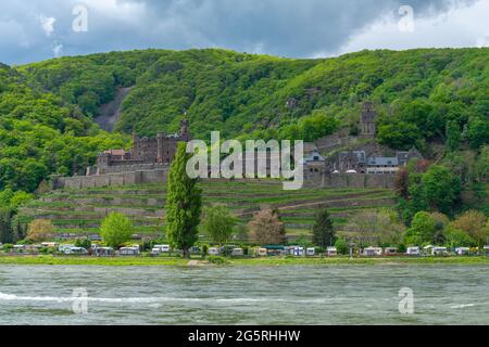 Château de Reichenstein, Trechtinghausen, Vallée du Haut-Rhin moyen, Patrimoine mondial de l'UNESCO, Rhénanie-Palatinat, Allemagne Banque D'Images