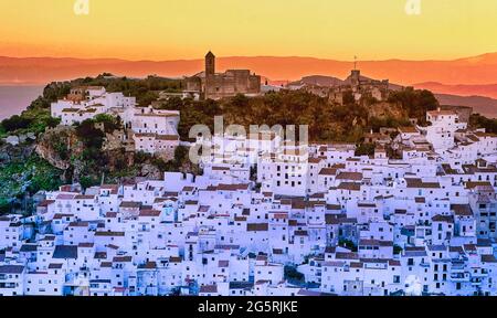 Espagne-,Andalucia-Malaga ProvinceCosta del sol Casares ville Banque D'Images