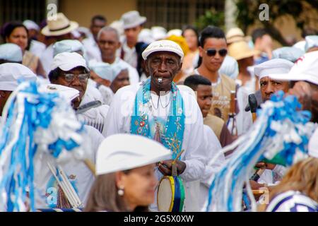 Oliveira, Minas Gerais, Brésil - 8 août 2018 : Congado - détail du capitaine de garde du festival rosalaire Banque D'Images