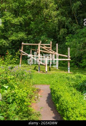 Vue sur Broadwater Mill Park à Kidderminster, Worcestershire, Angleterre par une journée ensoleillée. Banque D'Images