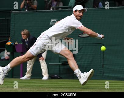 Londres, GBR. 30 juin 2021. London Wimbledon Championships Day 3 30/06/2021 Andy Murray (GBR) deuxième manche match contre Oscar Otte (GER) Credit: Roger Parker/Alay Live News Banque D'Images