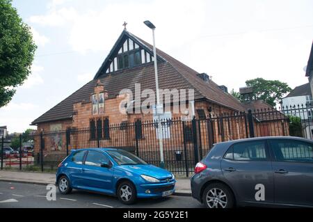 L'église orthodoxe grecque de Saint-Lazare et l'église orthodoxe de Saint-André-Apôtre, Forest Gate, Newham, Londres Banque D'Images