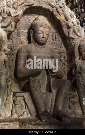 Grand Bouddha, grottes d'Ellora, Aurangabad-Inde, site classé au patrimoine mondial de l'UNESCO Banque D'Images