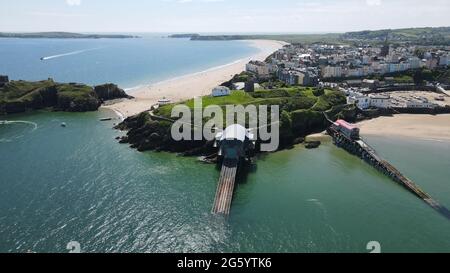 Tenby Seaside ville dans Pembrokeshire, pays de Galles, image aérienne Banque D'Images