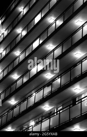 Wilkins House on Churchill Gardens Estate, Pimlico, Londres, Royaume-Uni Banque D'Images