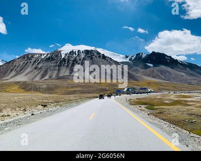 Skardu & Hunza - autoroute Karakoram - frontière Pak-Chine (col Khunjerab – la plus haute frontière routière du monde) Banque D'Images