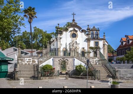 Viseu / Portugal - 05/08/2021 : vue extérieure de l'église de Nossa Senhora da Conceicao, icône rococo du XVIIIe siècle Banque D'Images