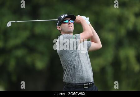 John Catlin joue un deuxième tir le 1er jour de l'Open d'Irlande duty Free de Dubaï au parcours de golf Mount Juliet Estate, Thomastown, Co Kilkenny. Date de la photo : jeudi 1er juillet 2021. Banque D'Images