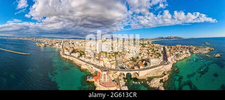 France, Bouches du Rhône, Marseille, vue générale du Vallon des Auffes (vue aérienne) Banque D'Images