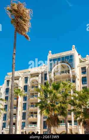 France, Alpes Maritimes, Cannes, l'hôtel Majestic Barrière Banque D'Images