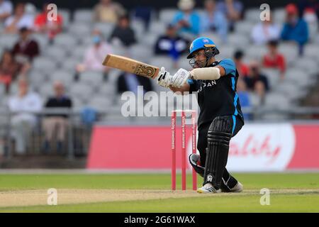 Manchester, Royaume-Uni. 1er juillet 2021. Brett d'Olivera, de Worcestershire Rapids, est pris pour 2 courses à Manchester, Royaume-Uni, le 7/1/2021. (Photo de Conor Molloy/News Images/Sipa USA) crédit: SIPA USA/Alay Live News Banque D'Images